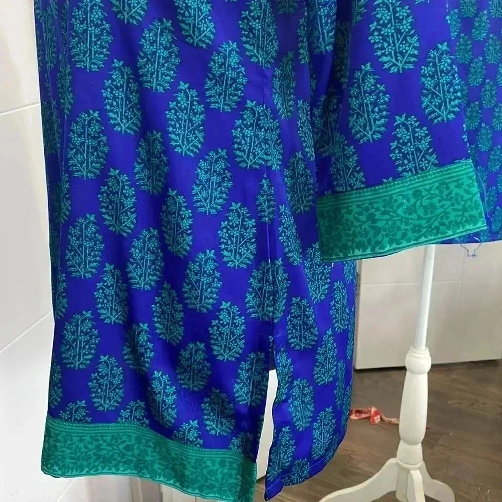Silk blouse - Picture 5 of 6